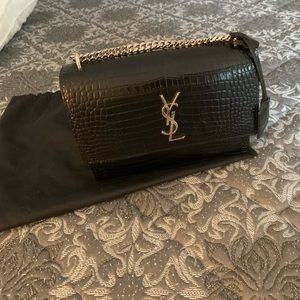 Authentic YSL SAC MNG M SUNSET AVE TASS